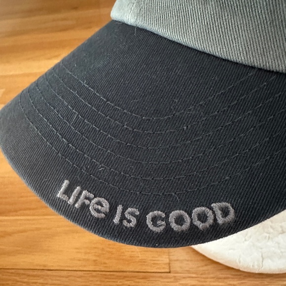 NWT Life is Good Hat Cap Gray Blue Black Dog - Picture 3 of 12